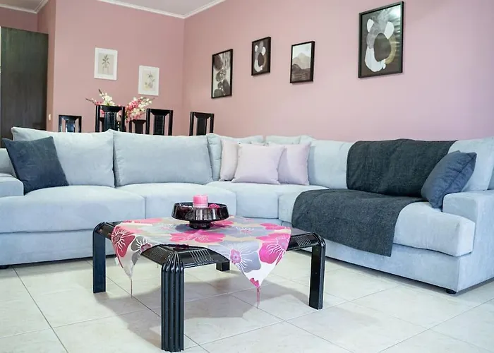 Luxury شقة Platánion